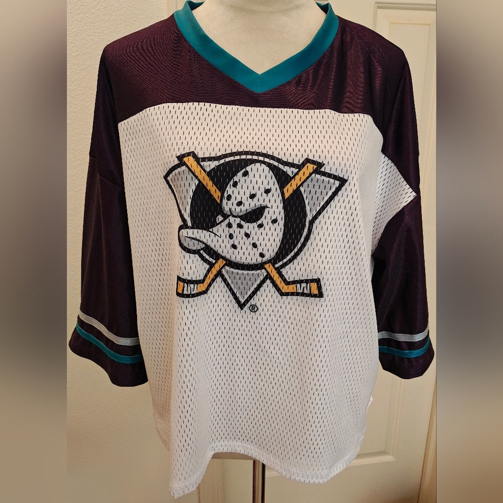 Deadstock NWT Certo Anaheim Ducks NHL Officially Licensed Mesh Jersey.